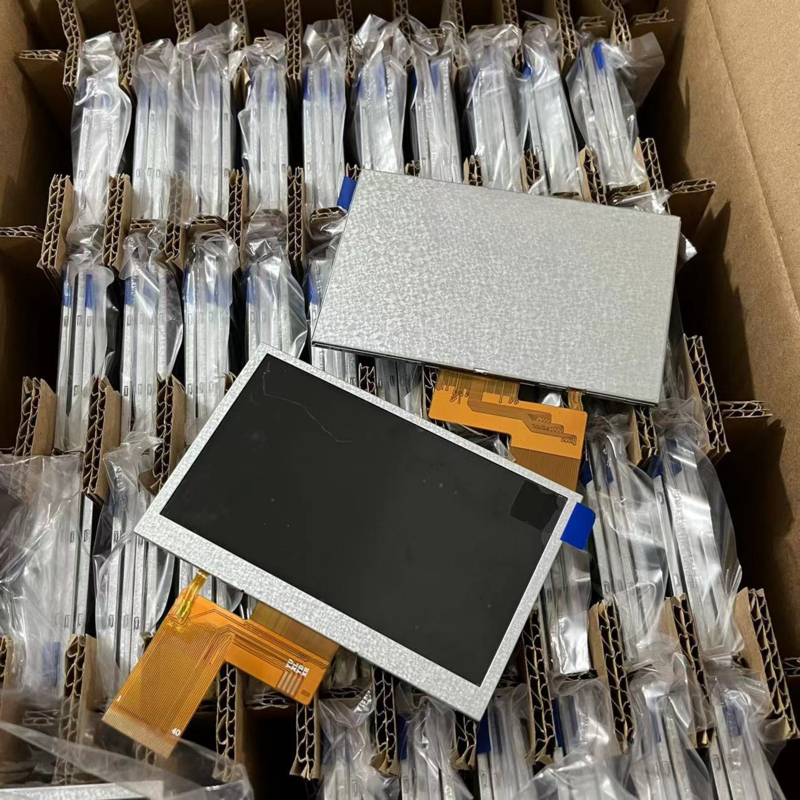 Support OEM ODM Affichage LCD de 7 pouces avec rétroéclairage 1024x600 Taille TFT Personnaliser pour le contrôle industriel